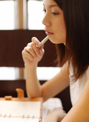 心斎橋の美容整形外科でスレッドリフト