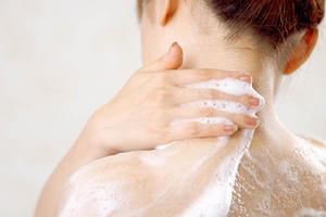 ショートヘアーの処理を依頼する